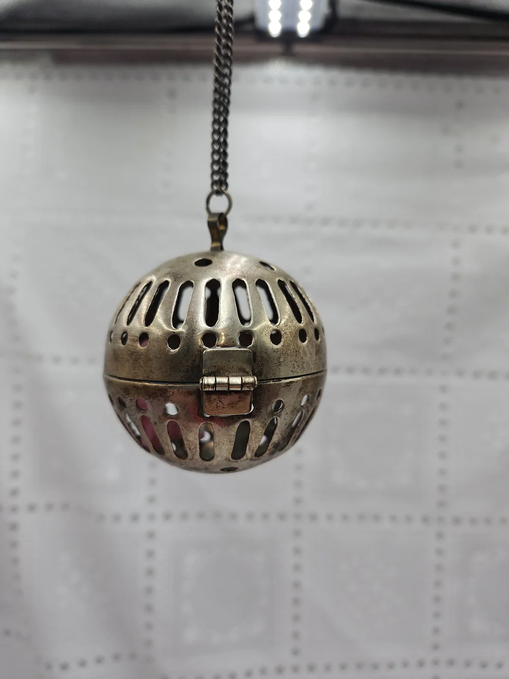 Vintage Metal  Hinged Pomander Potpourri Fragrance Diffuser Scent Ball